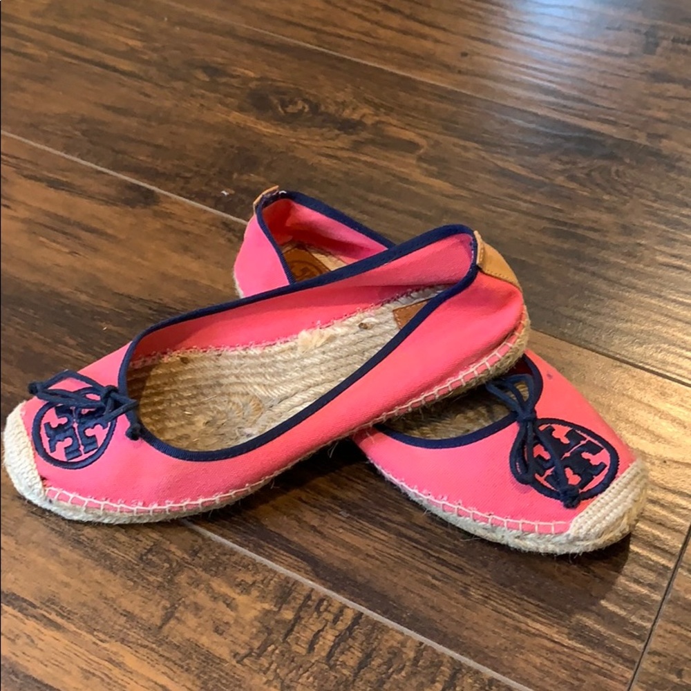 Tory burch espadrilles. Beautiful for summer time